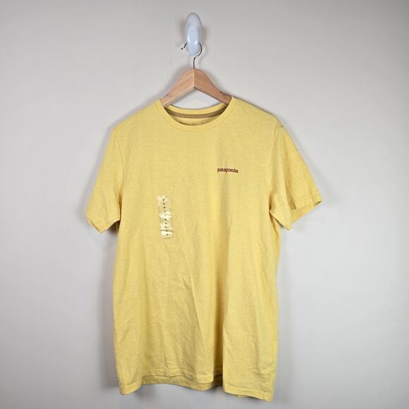 Patagonia Fitz Roy Icon Responsibili-Tee Size Women L/Men M Milled Yellow 37665